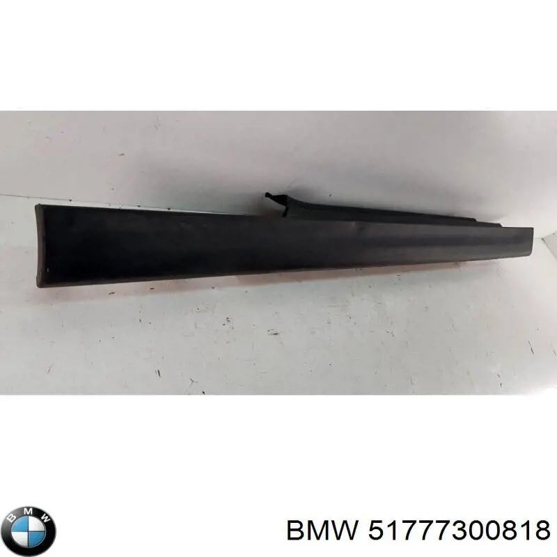 Накладка зовнішня (молдинг) порога, правий BMW 51777300818 ціна, від 55.25 USD