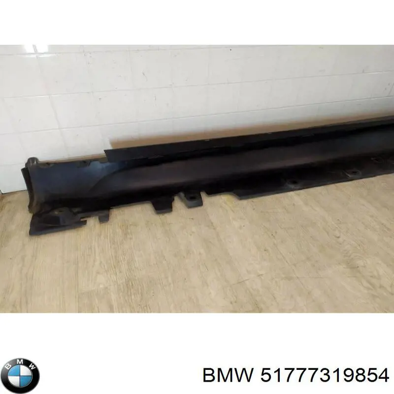 51777319854 BMW Підніжка права