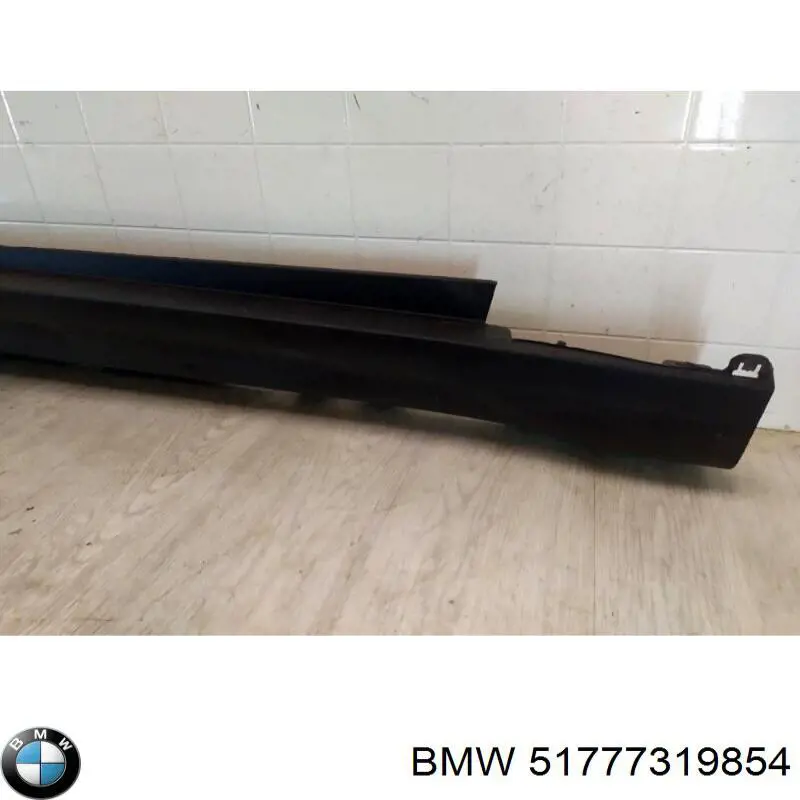 Підніжка права 51777319854 BMW