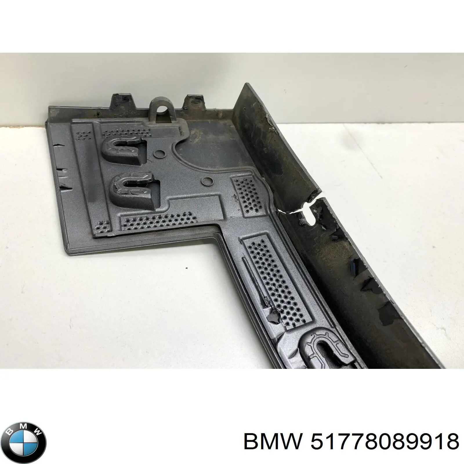  51778089918 BMW