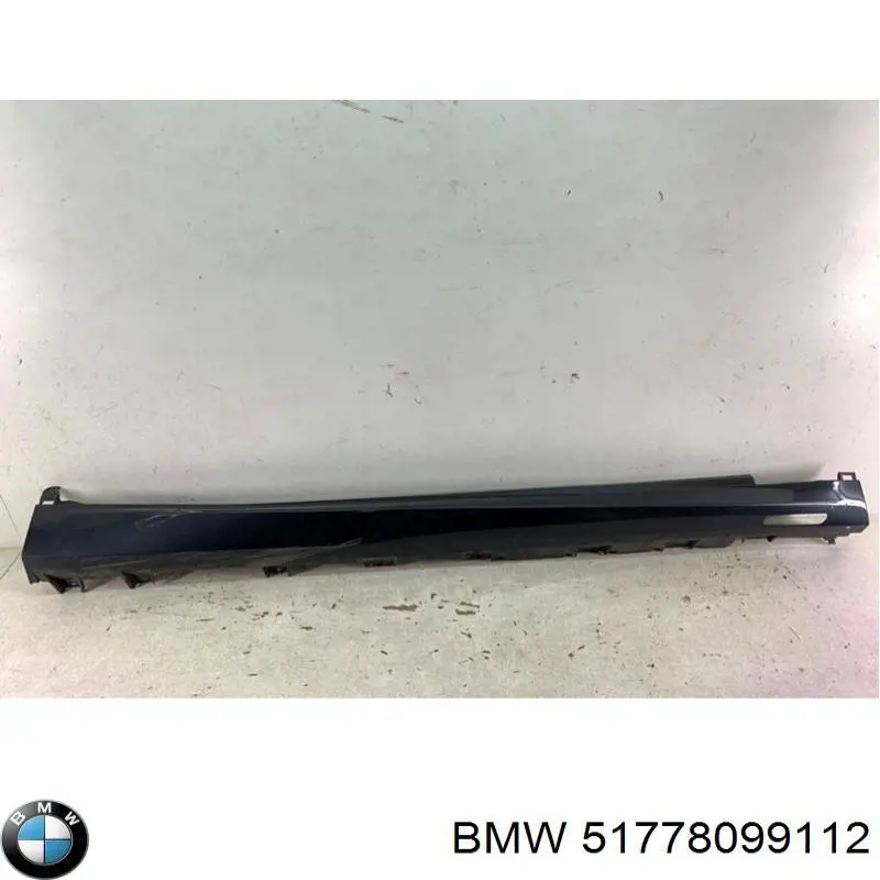 Купити 51778099112 BMW Накладка зовнішня (молдинг) порога, правий