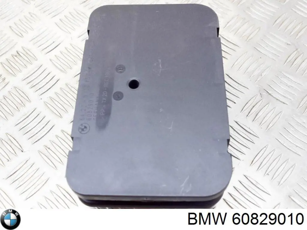 60829010 BMW 