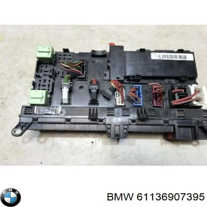 Блок запобіжників на BMW X5 (E53)