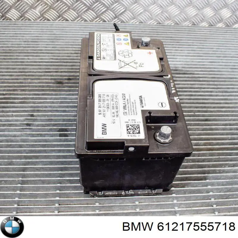 Купити 61217555718 BMW Автомобільна батарея