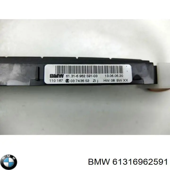61316962591 BMW Щиток приладів додатковий