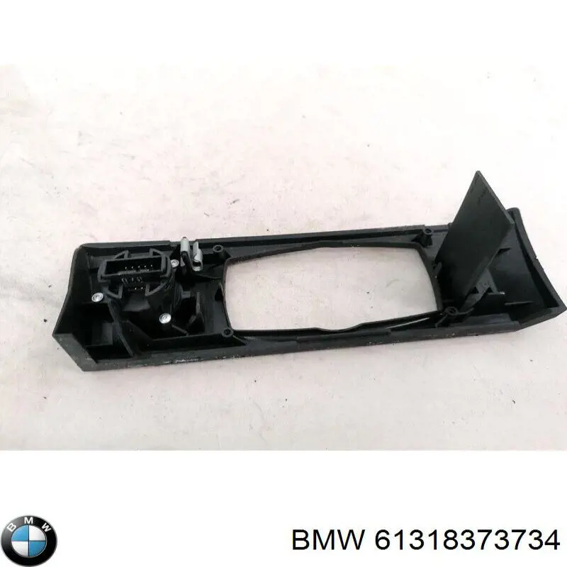  61318373734 BMW