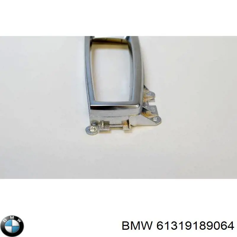 Облицювання важеля перемикання передач АКПП на BMW 5 (F10)