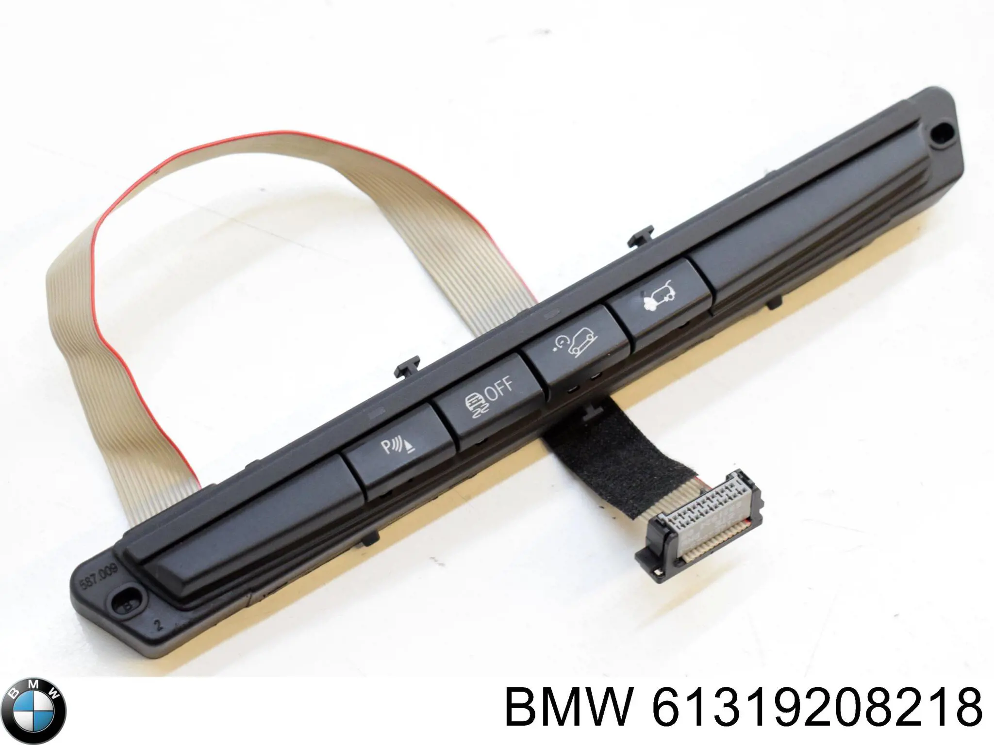 61319208218 BMW Блок кнопок центральної консолі