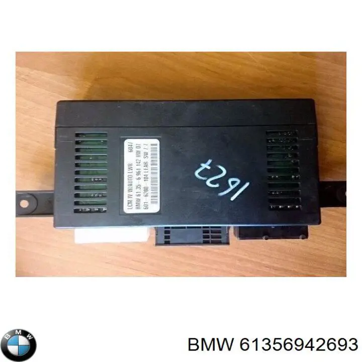  61356942693 BMW