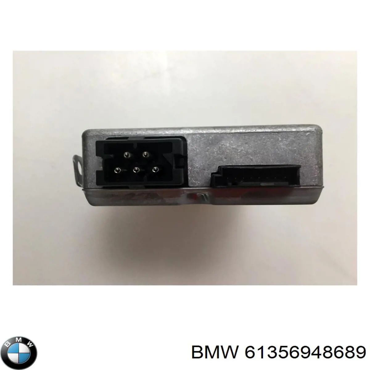 Купити 61356963013 BMW 