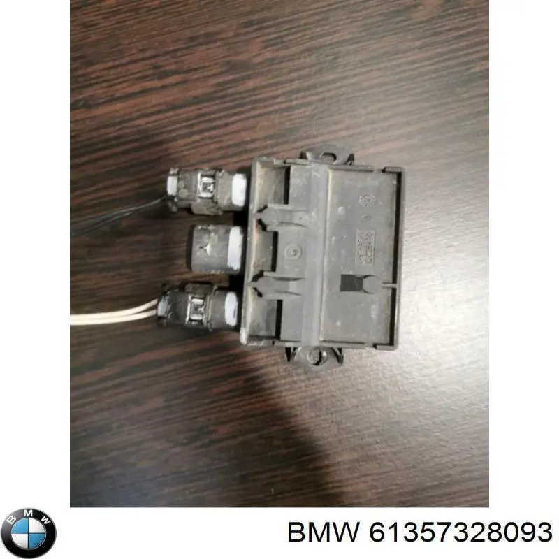 61357328093 BMW 