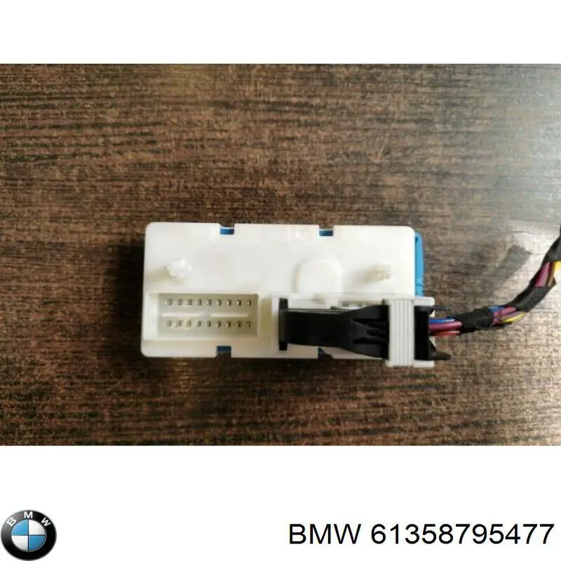 61358795477 BMW 