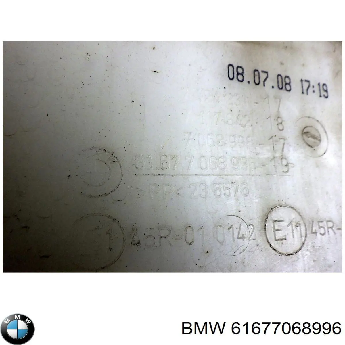  61677068996 BMW