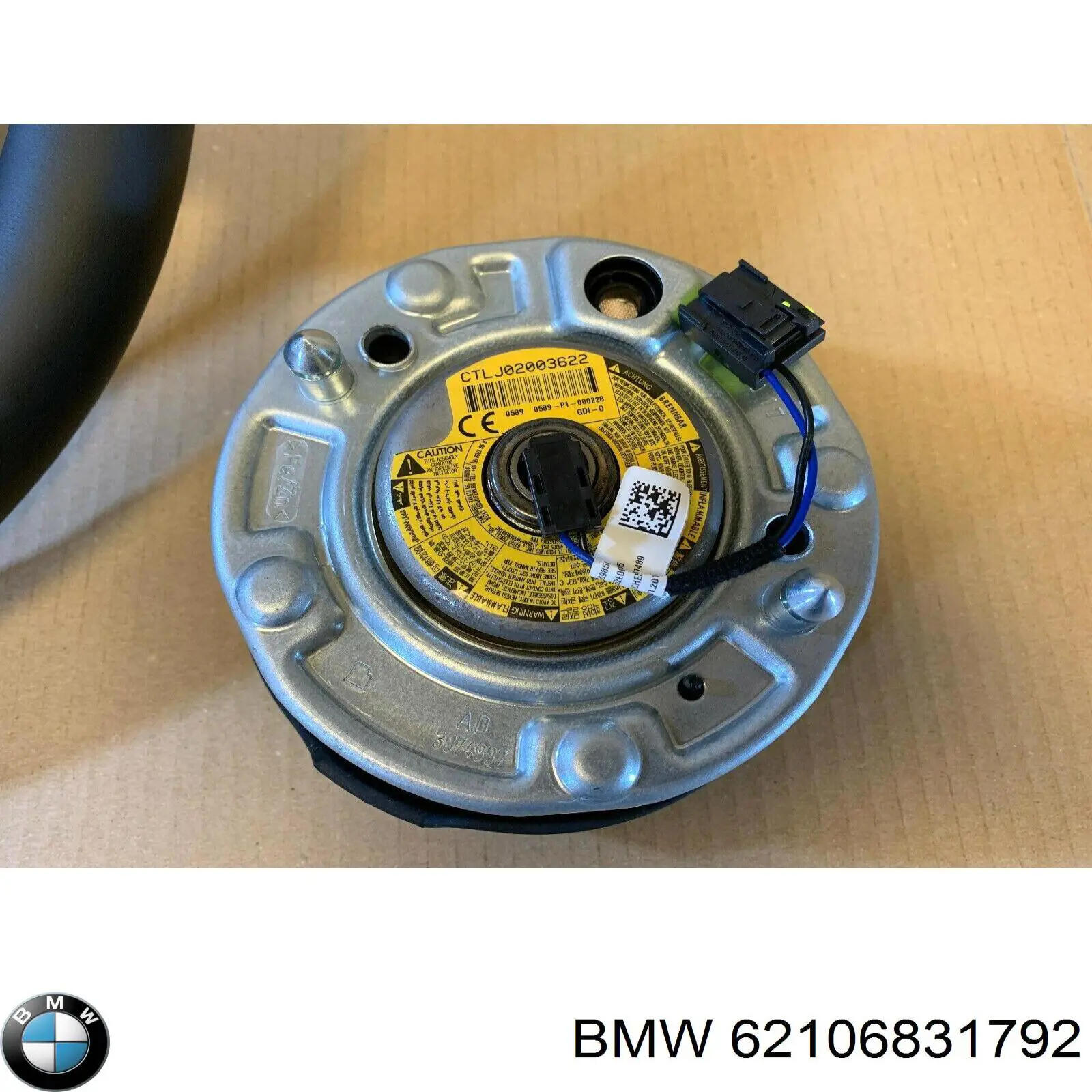 Щиток приладів додатковий BMW 62106831792 ціна, від 320.55 USD