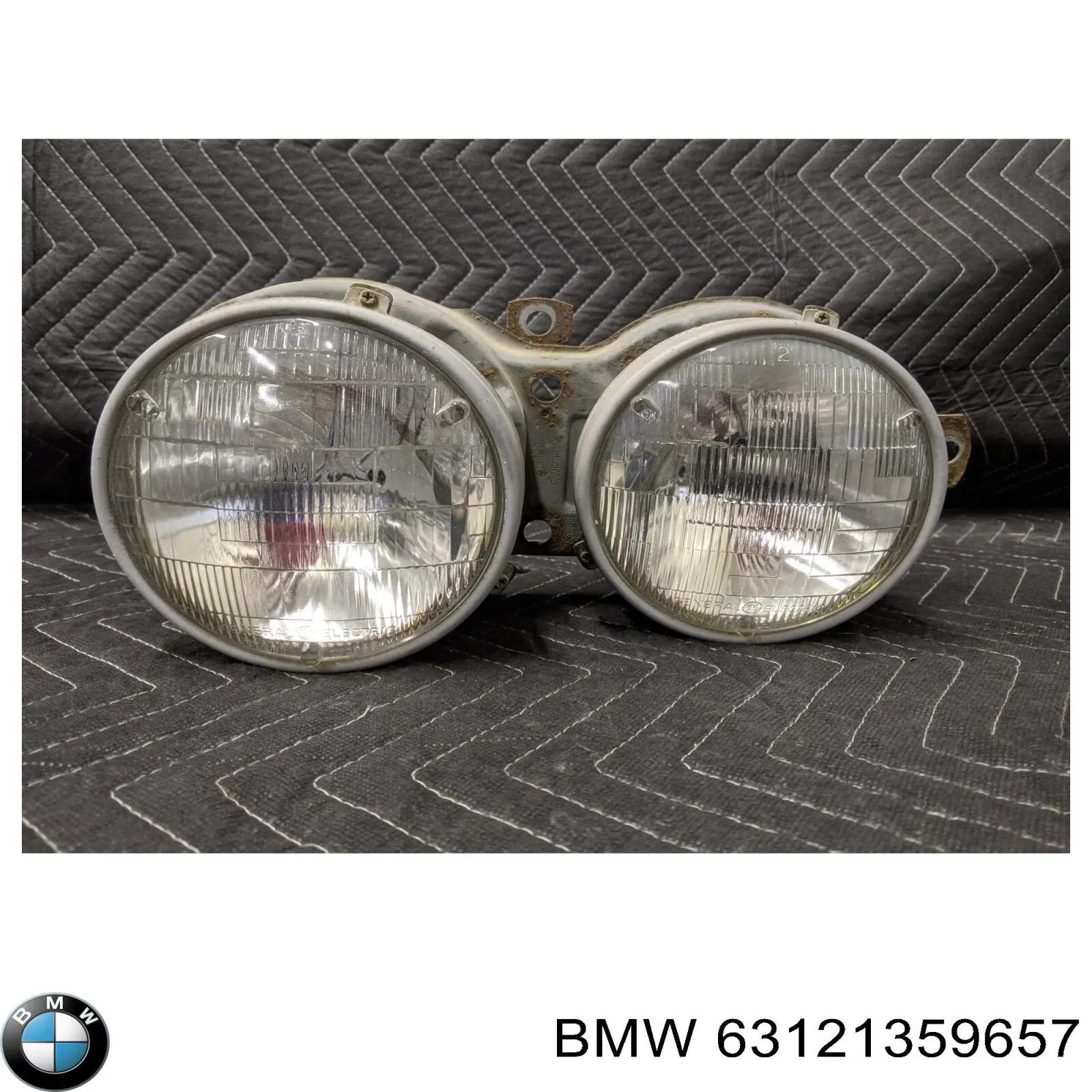 Кронштейн-адаптер кріплення фари передньої, лівої BMW 63121359657 ціна, від 162.13 USD