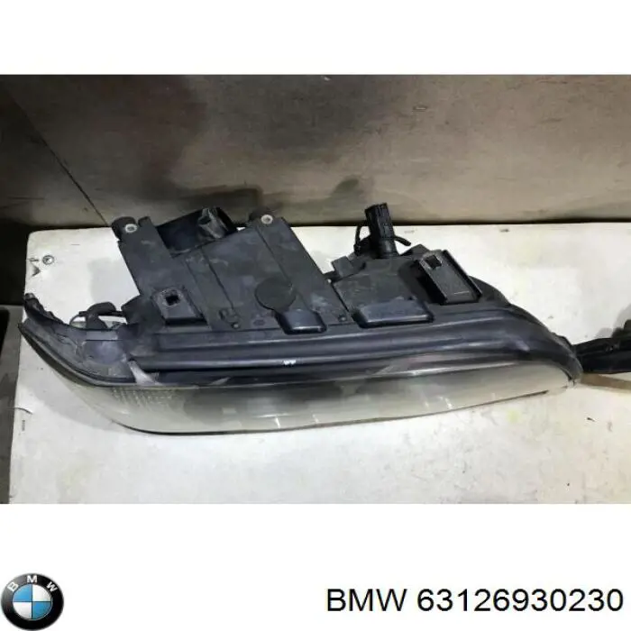 Фара права 63126930230 BMW