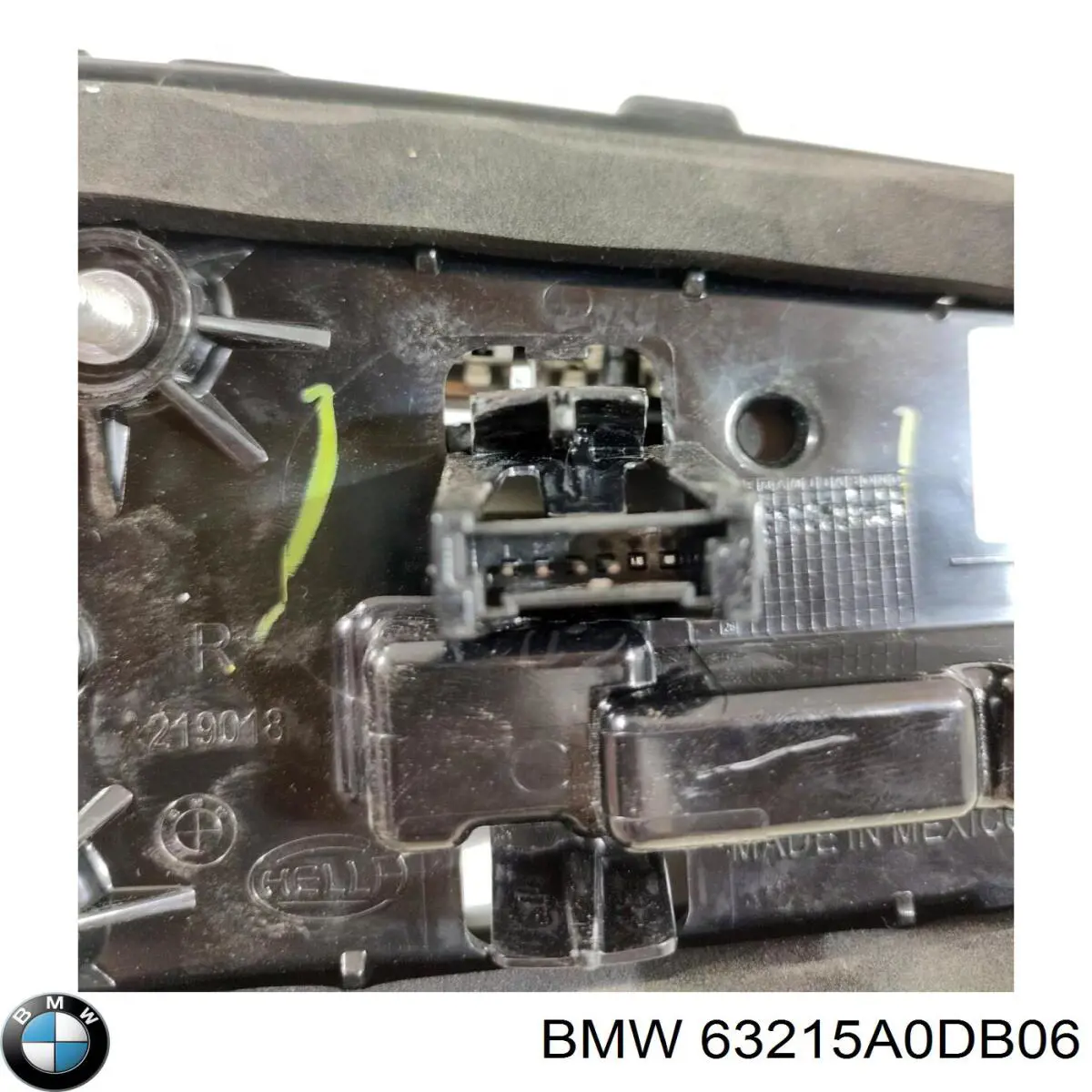 Фара задня права внутрішня BMW 63215A0DB06