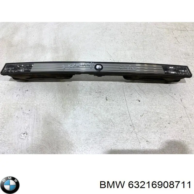 63216908711 BMW 