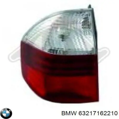 Задній правий зовнішній ліхтар на BMW X3 (E83)