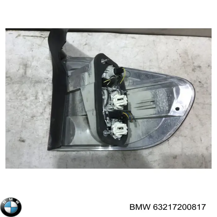 Ліхтар задній лівий, зовнішній 63217200817 BMW