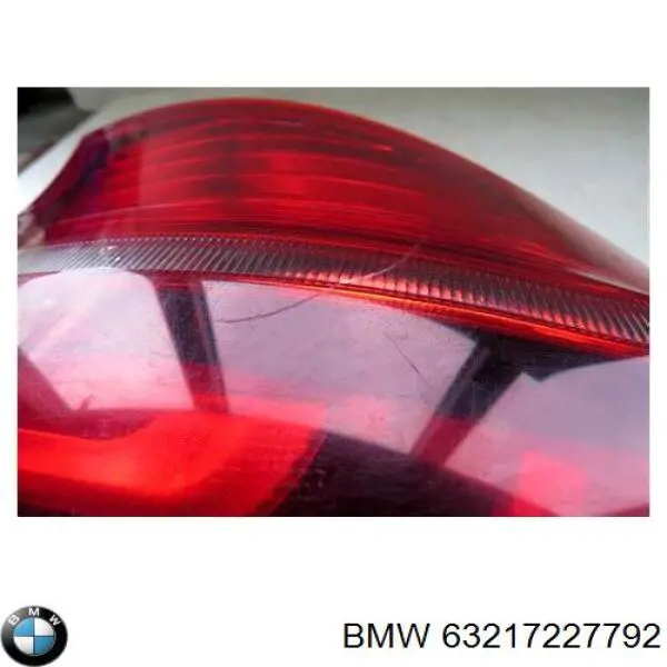 Ліхтар задній правий, зовнішній 63217227792 BMW