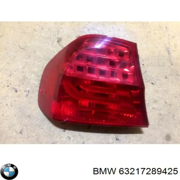 Задня ліва зовнішня фара BMW 63217289425 ціна, від 127.35 USD