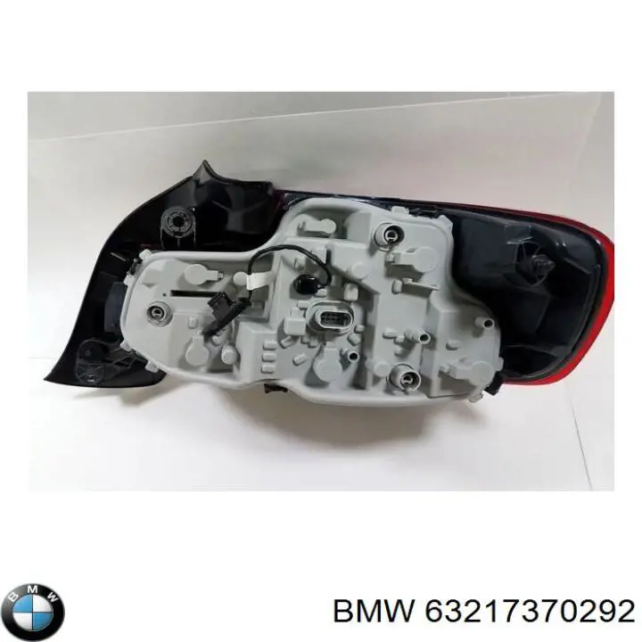 63217370292 BMW Ліхтар задній правий