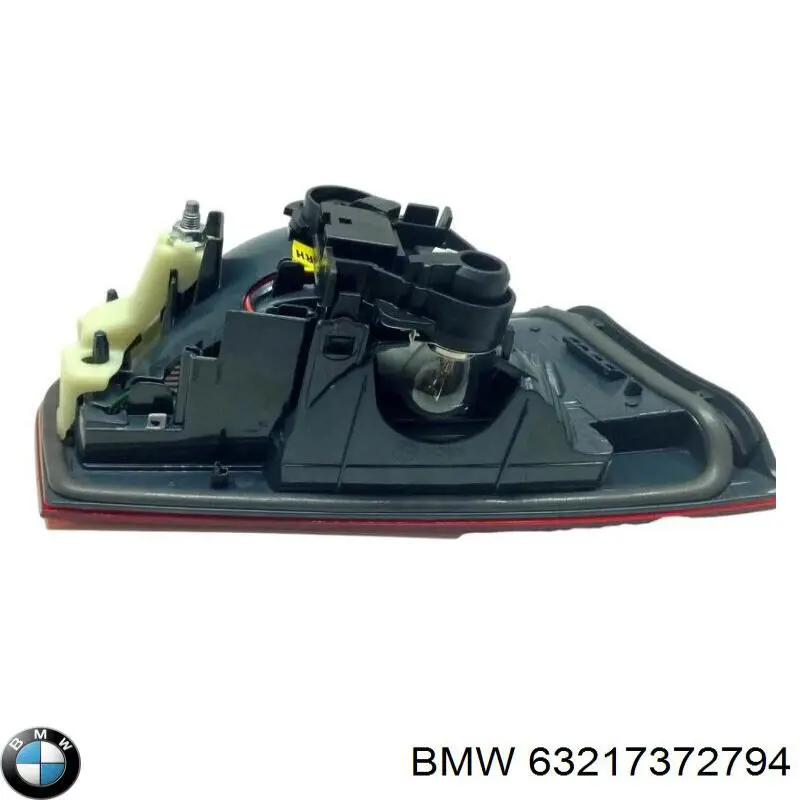 63217372794 BMW Ліхтар задній правий, внутрішній