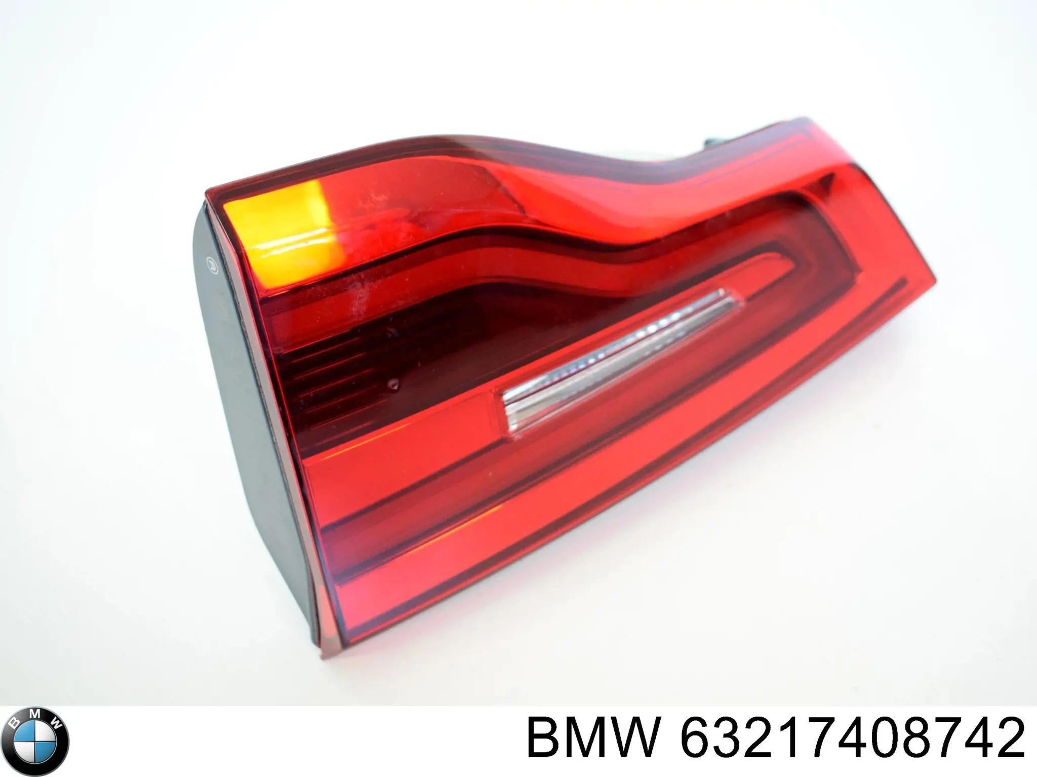 Стоп задній BMW 63219853376 ціна, від 42.33 USD