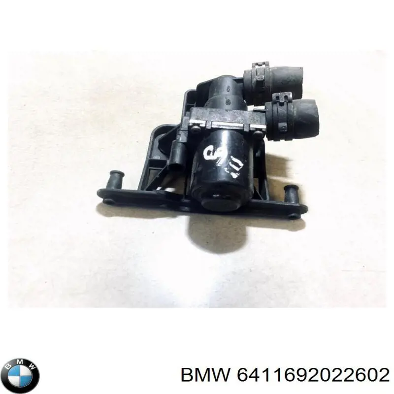  BMW 6411692022602 ціна, від 27.56 USD