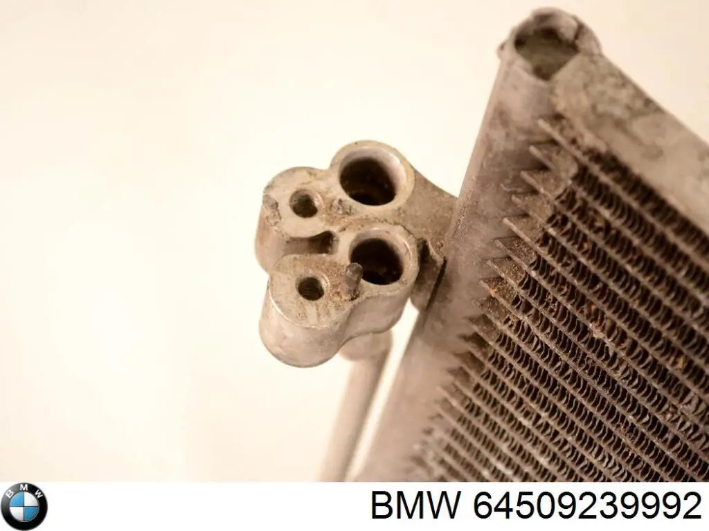 Конденсатор кондиціонера BMW 64509239992 ціна, від 38.09 USD