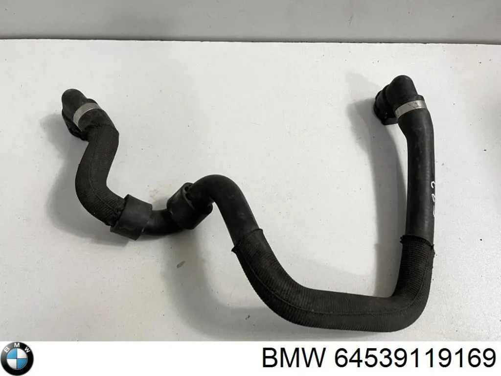 64539119169 BMW Шланг термостата