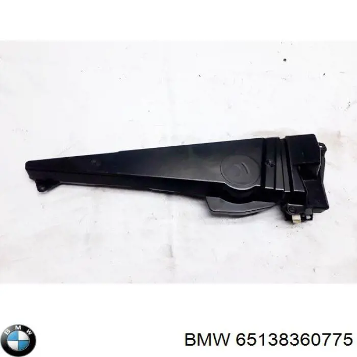 65138360775 BMW 
