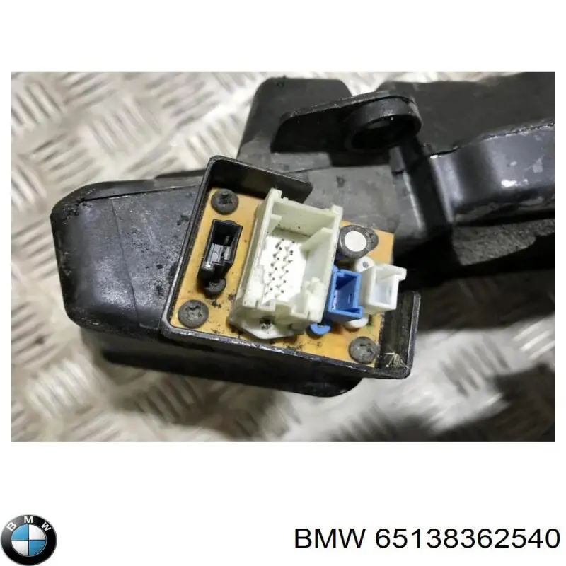  65138362540 BMW