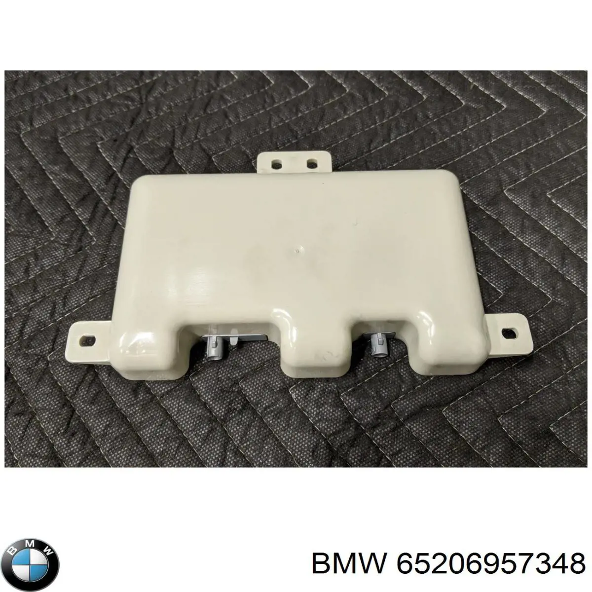 65206957348 BMW Антена на дах