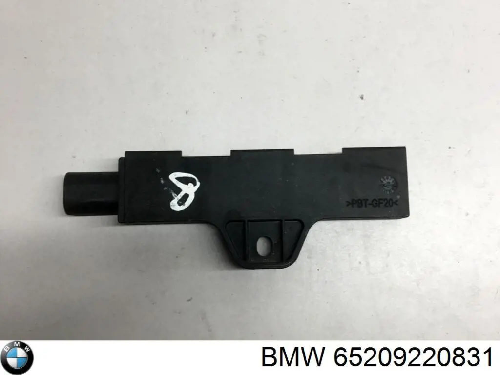 Купити 65209220831 BMW Антена
