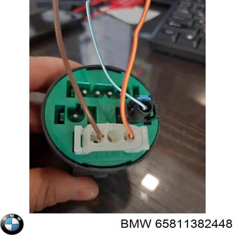 Радіатор кондиціонера 8360995 BMW
