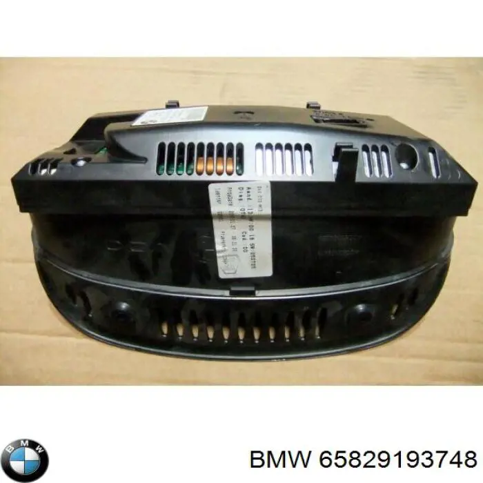 Дисплей бортового комп'ютера BMW 65826973671 ціна, від 28.57 USD