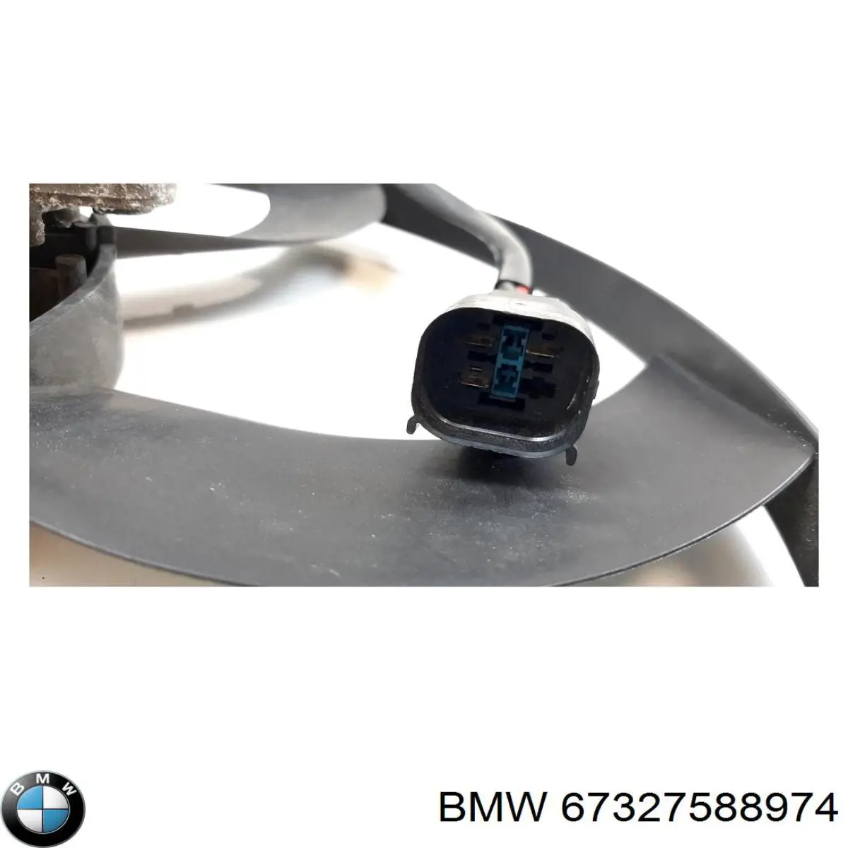 Купити 67327588974 BMW Дифузор радіатора охолодження, в зборі з двигуном і крильчаткою