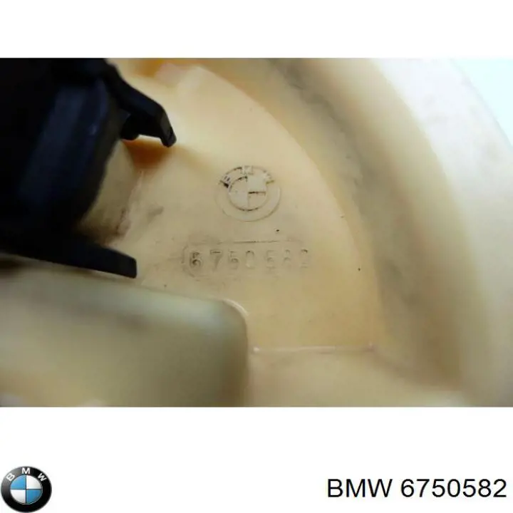 Купити 6750582 BMW Насос занурювальний в баці