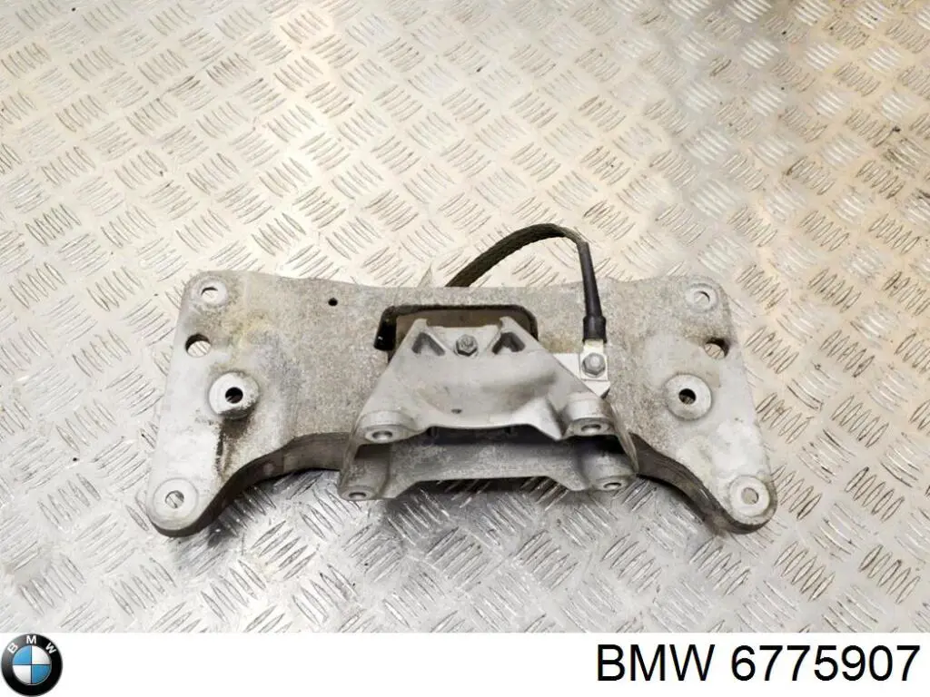 Кронштейн КПП BMW 22326775907 ціна, від 74.56 USD