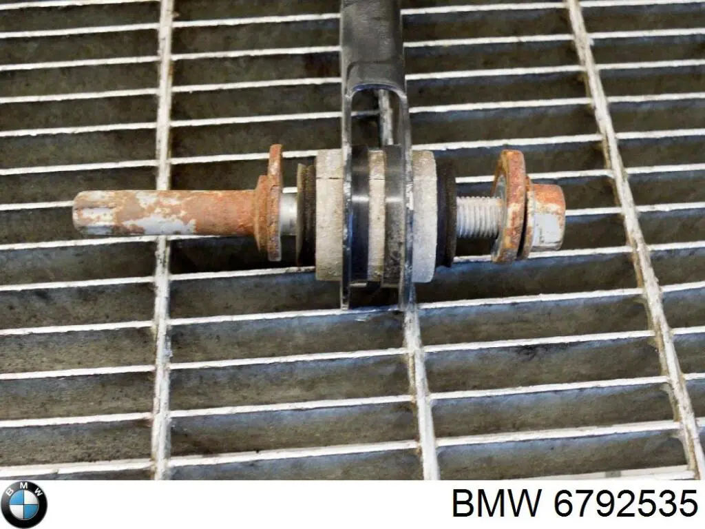 6792535 BMW 
