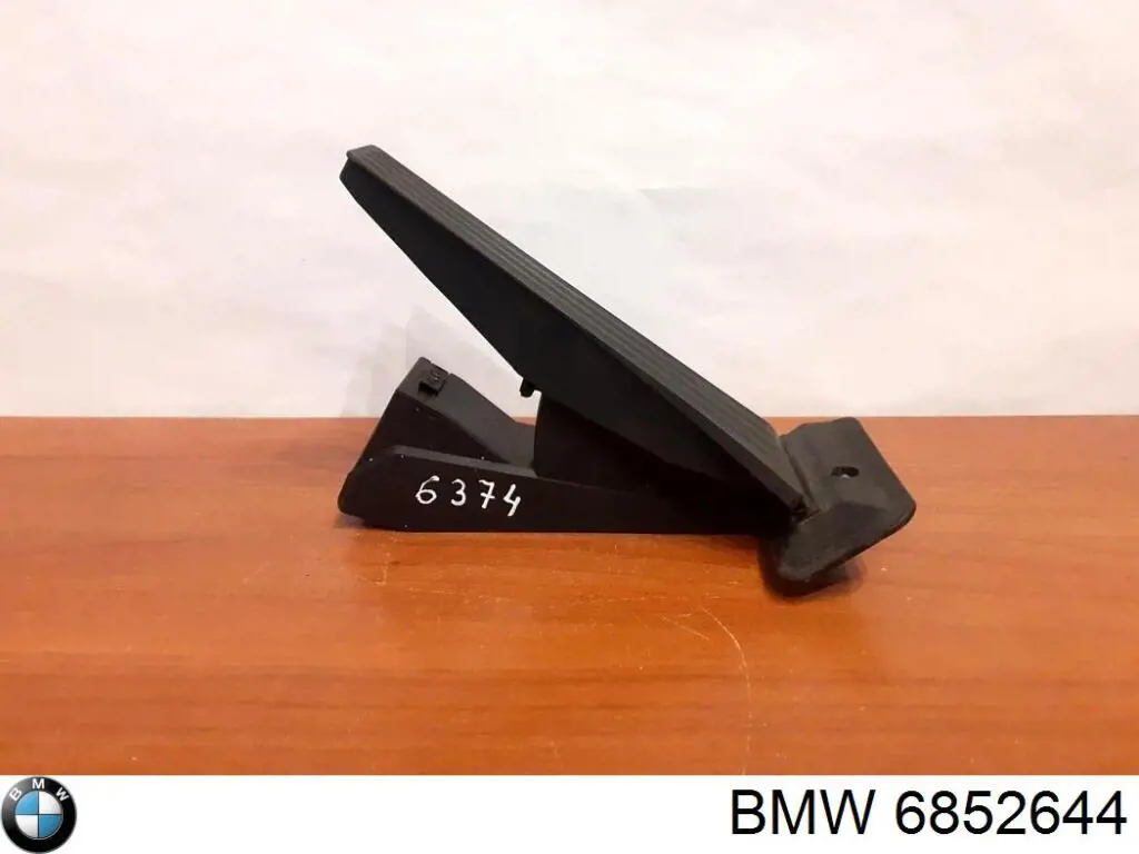 Купити 6852644 BMW Педаль газу