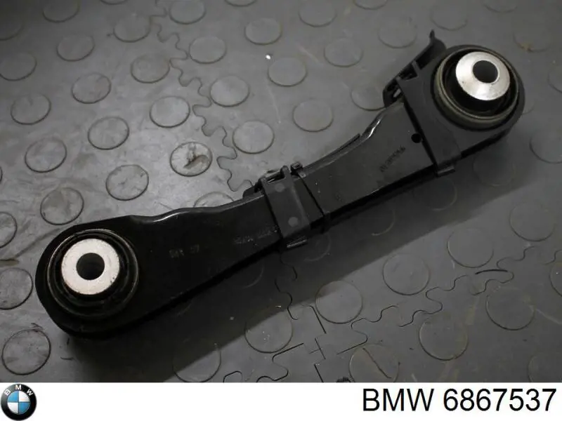 6867537 BMW Балансир підвіски задній лівий
