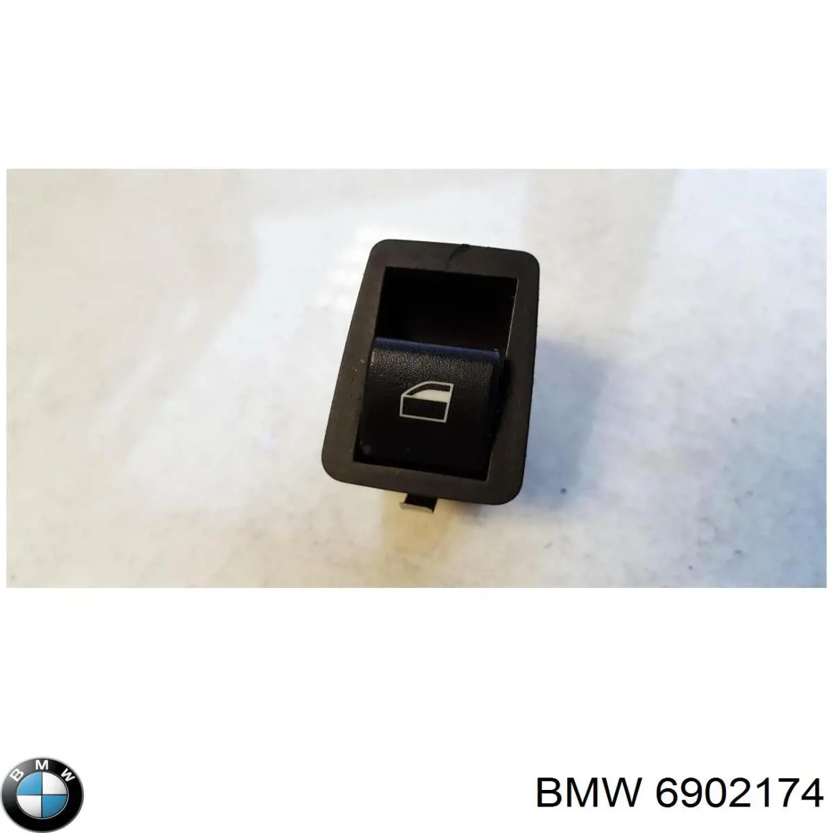 Кнопковий блок керування склопідіймачами задній правий 61318368921 BMW
