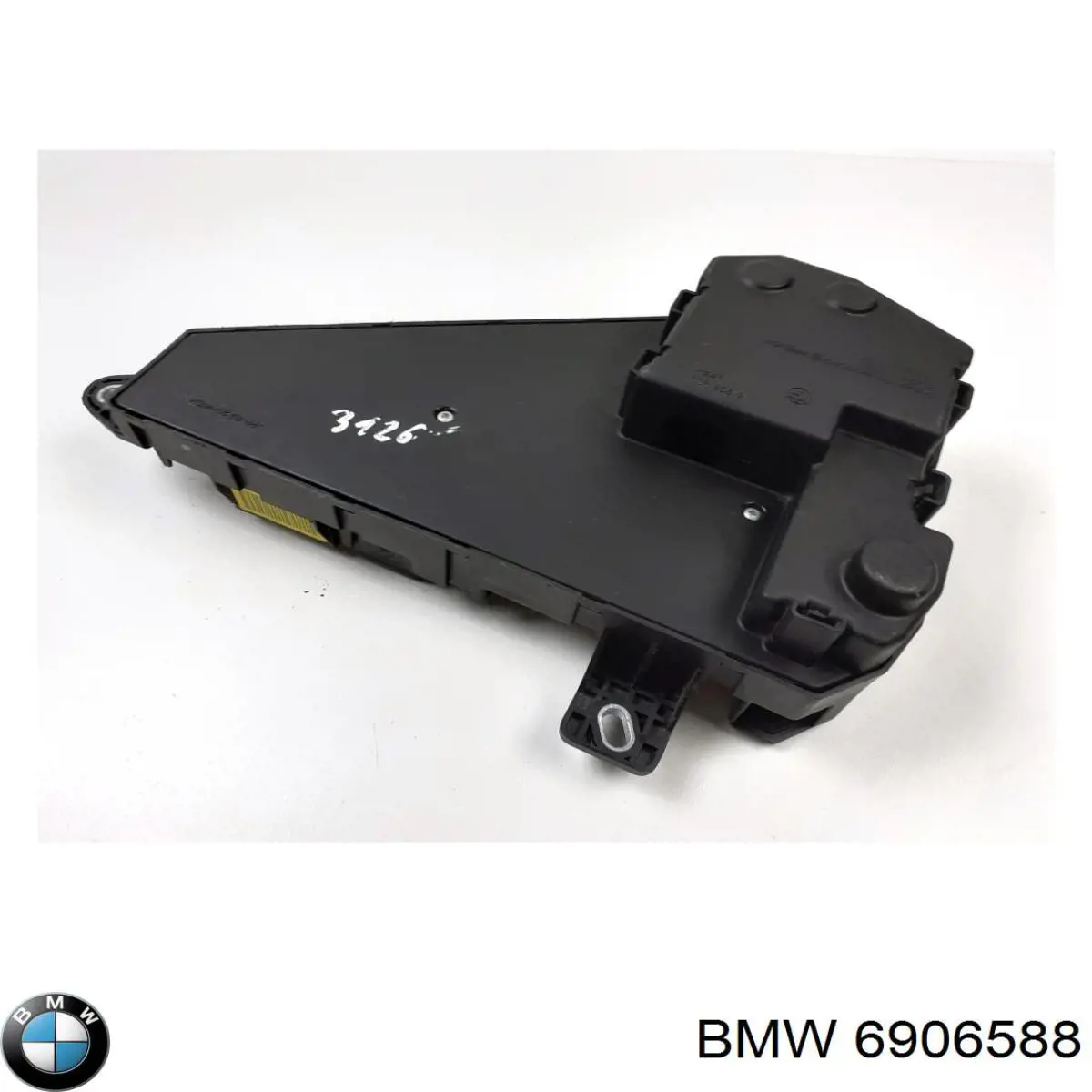  Блок запобіжників BMW 5 