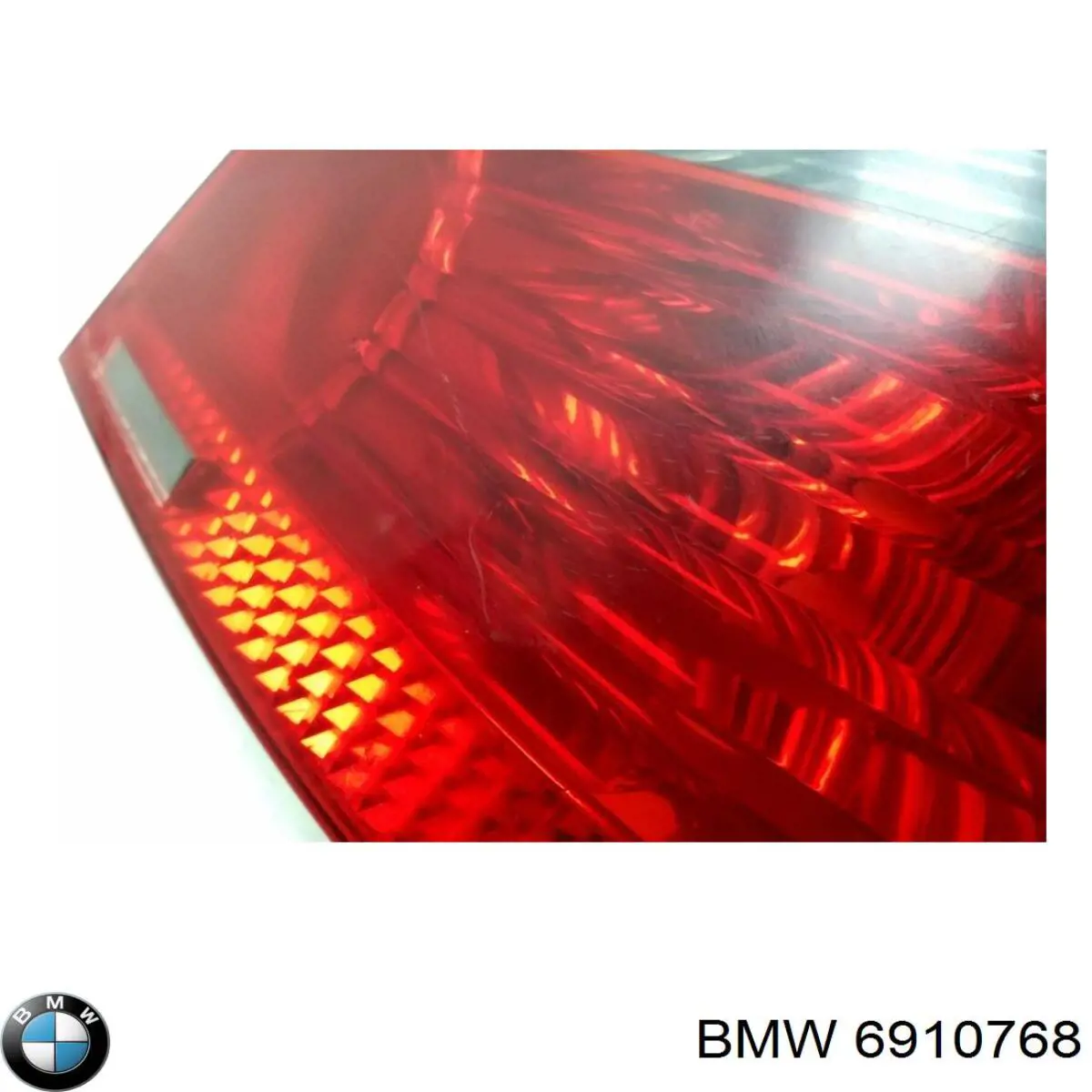 Фара задня права зовнішня BMW 6910768
