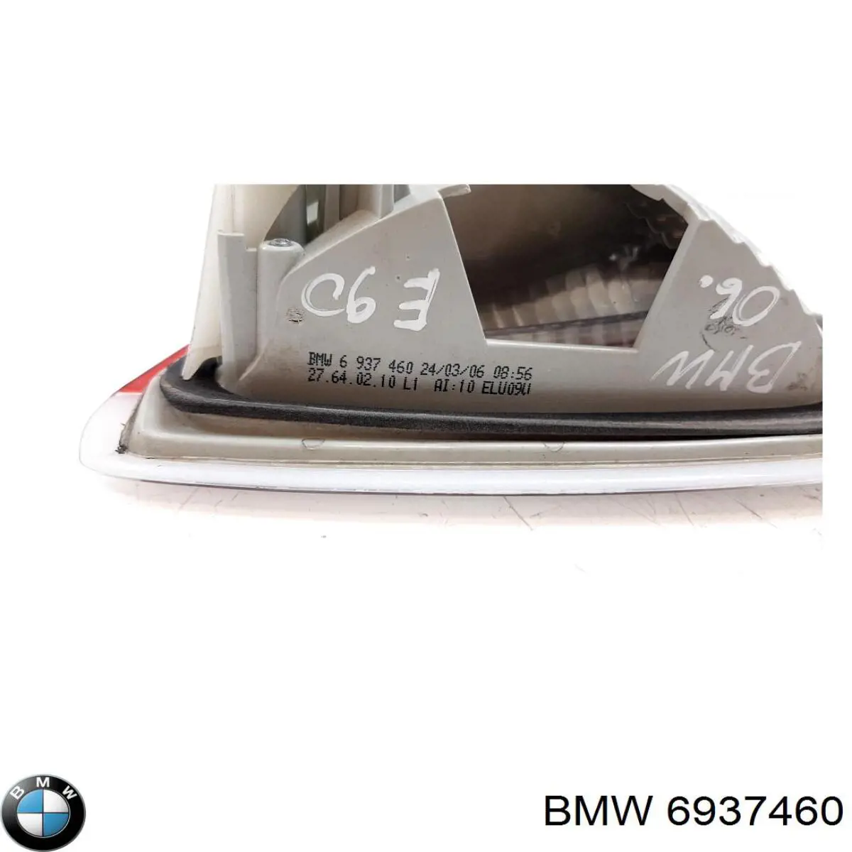 Купити 6937460 BMW Ліхтар задній внутрішній правий