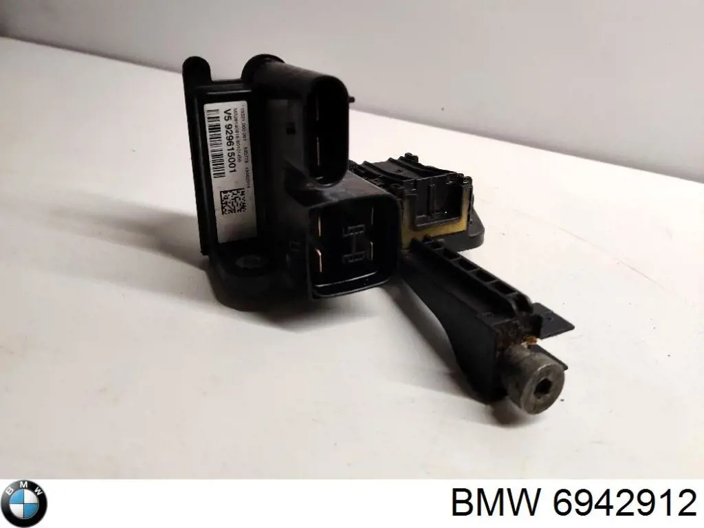 Купити 6942912 BMW Корпус запобіжників