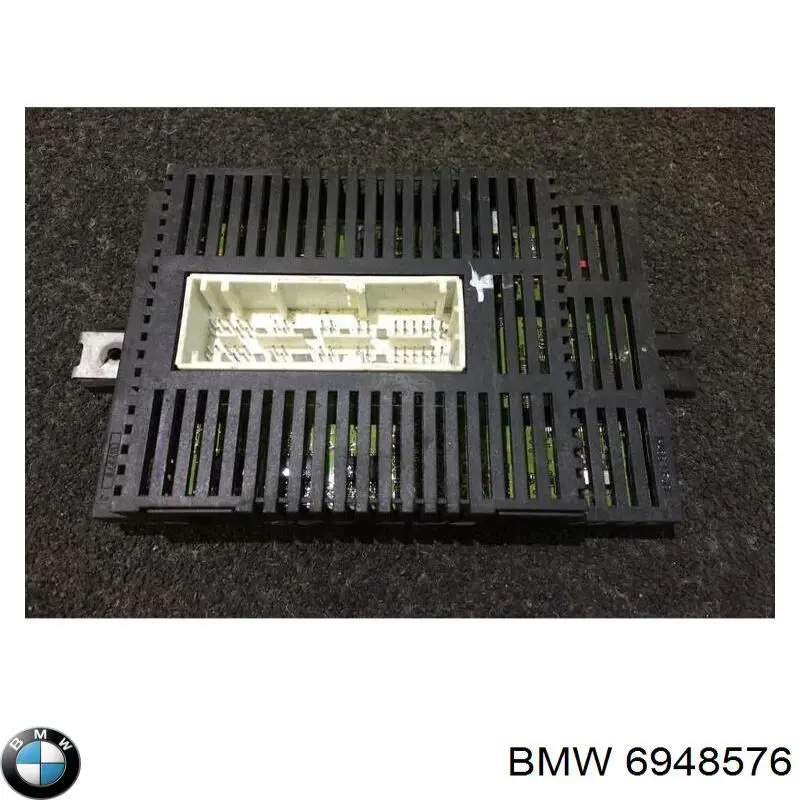 6948576 BMW 